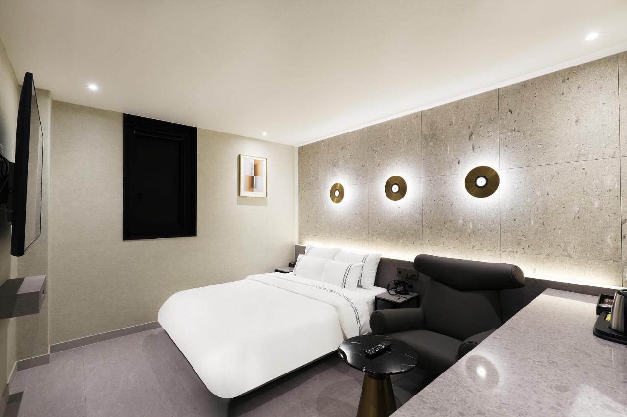 Mari Hotel Chungju Esterno foto